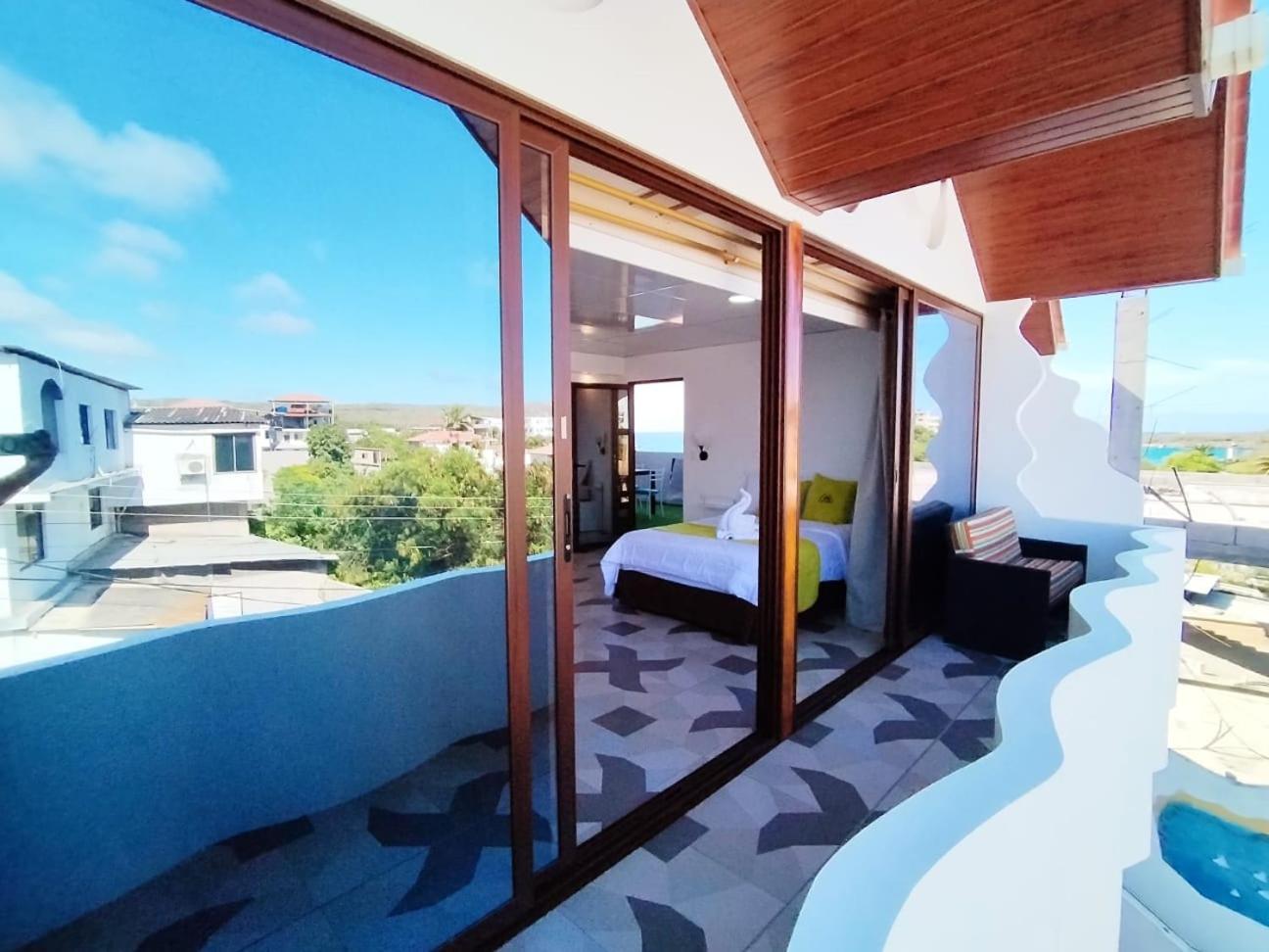 Hostal Gosen بويرتو بكويريزو مورينو المظهر الخارجي الصورة